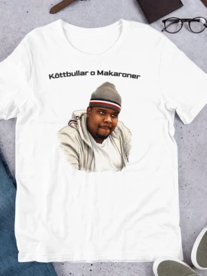 Vit t-shirt dree low - Vit t-shirt med dree low på och texten 'Köttbullar o Makaroner' ovanför. T-shirten har rund hals och korta ärmar, perfekt för dig som gillar humoristiska plagg med unik design.