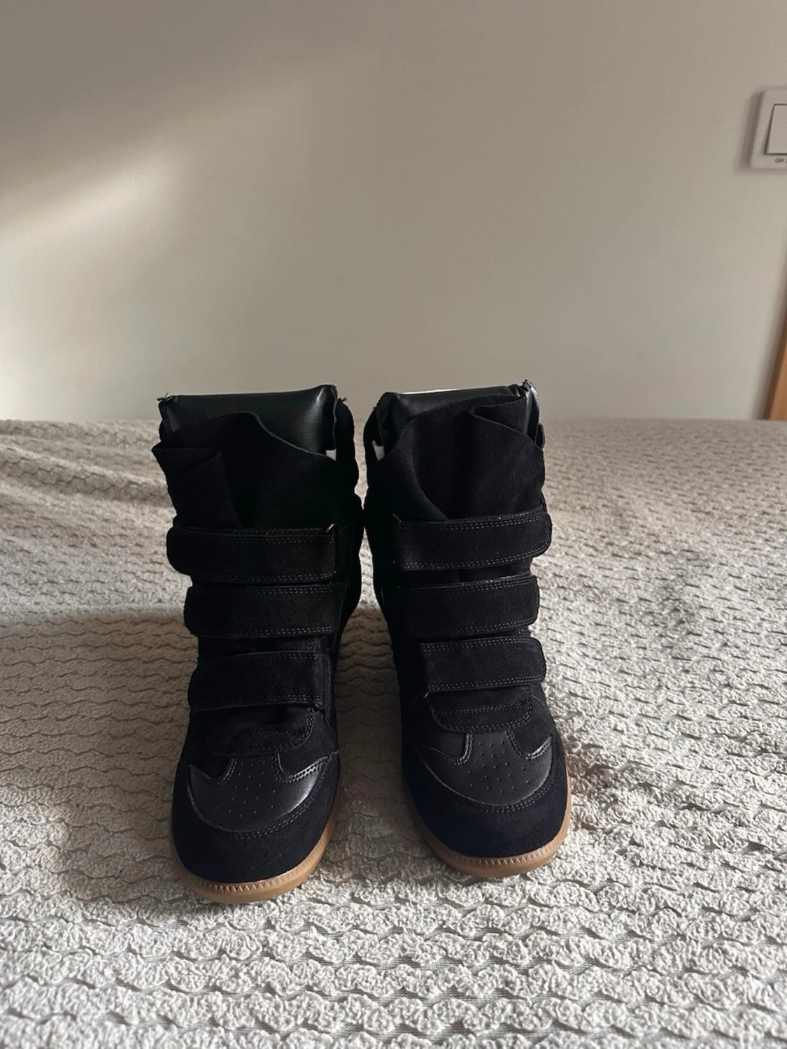 Isabel Marant svarta high top sneakers - 4