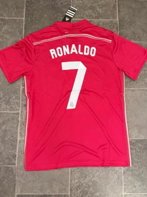 Real Madrid 14/15 borta Ronaldo  - Helt ny