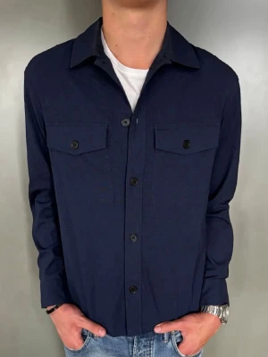 Blå Overshirt - Storlek: L | Skick: 10/10 | Nypris 1399kr