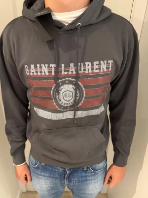 SL hoodie  - Sprillans ny hoodie! Nyskick, storlek S/M! Tags sitter på! Vid minsta fundering kontakta oss✔️