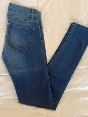 Cubus AS superstretch strl.25 - Som nya