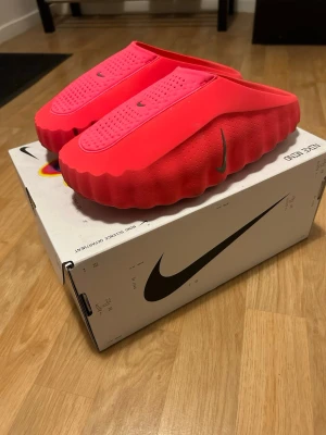 Nike Mind 001 - Riktigt bra skick, som nya.