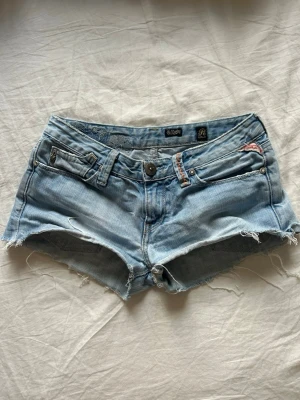 Jeansshorts - Mina favvisar, men tyvärr blivit för små😔