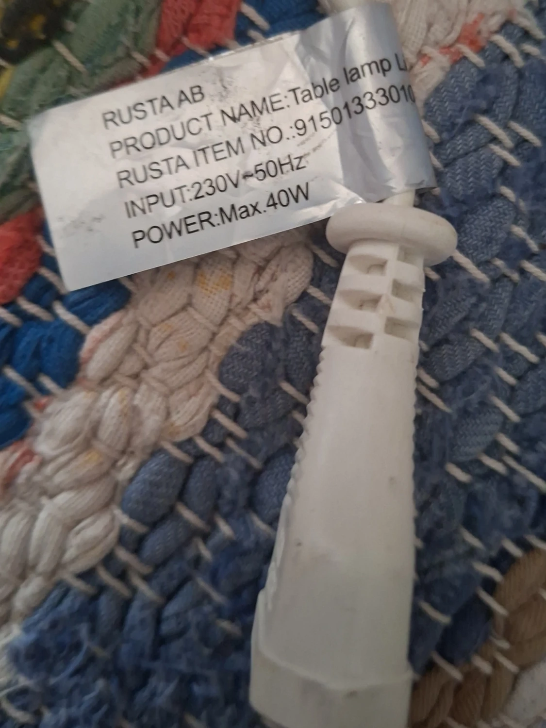 Bordslampa i metall från Rusta - 1