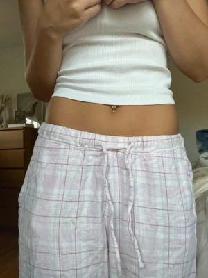 Flanell pyjamas byxor, bikbok - Söta pyjamasbyxor från Bikbok