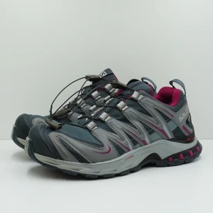 Salomon XA Pro 3D Gore-Tex - Salomon sneakers i mycket gott skick, med Gore-Tex och storlek EU 36 2/3.