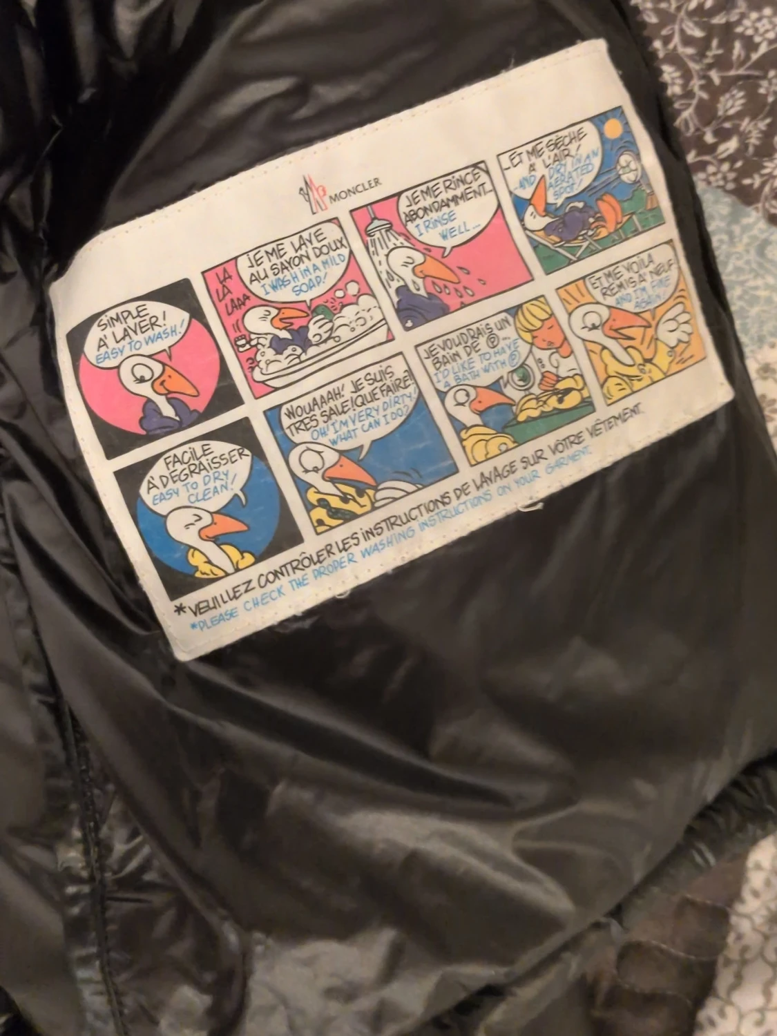 Svart dunjacka från Moncler - 1