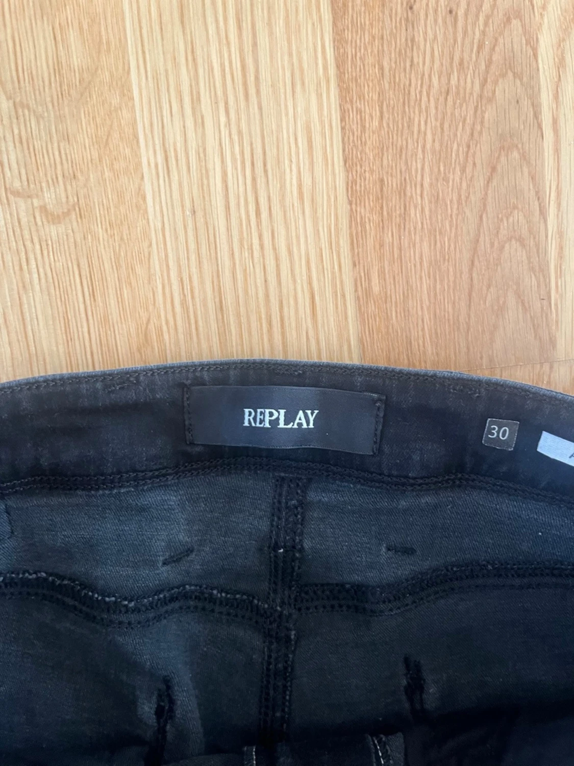 Svarta slim fit jeans från Replay - 1