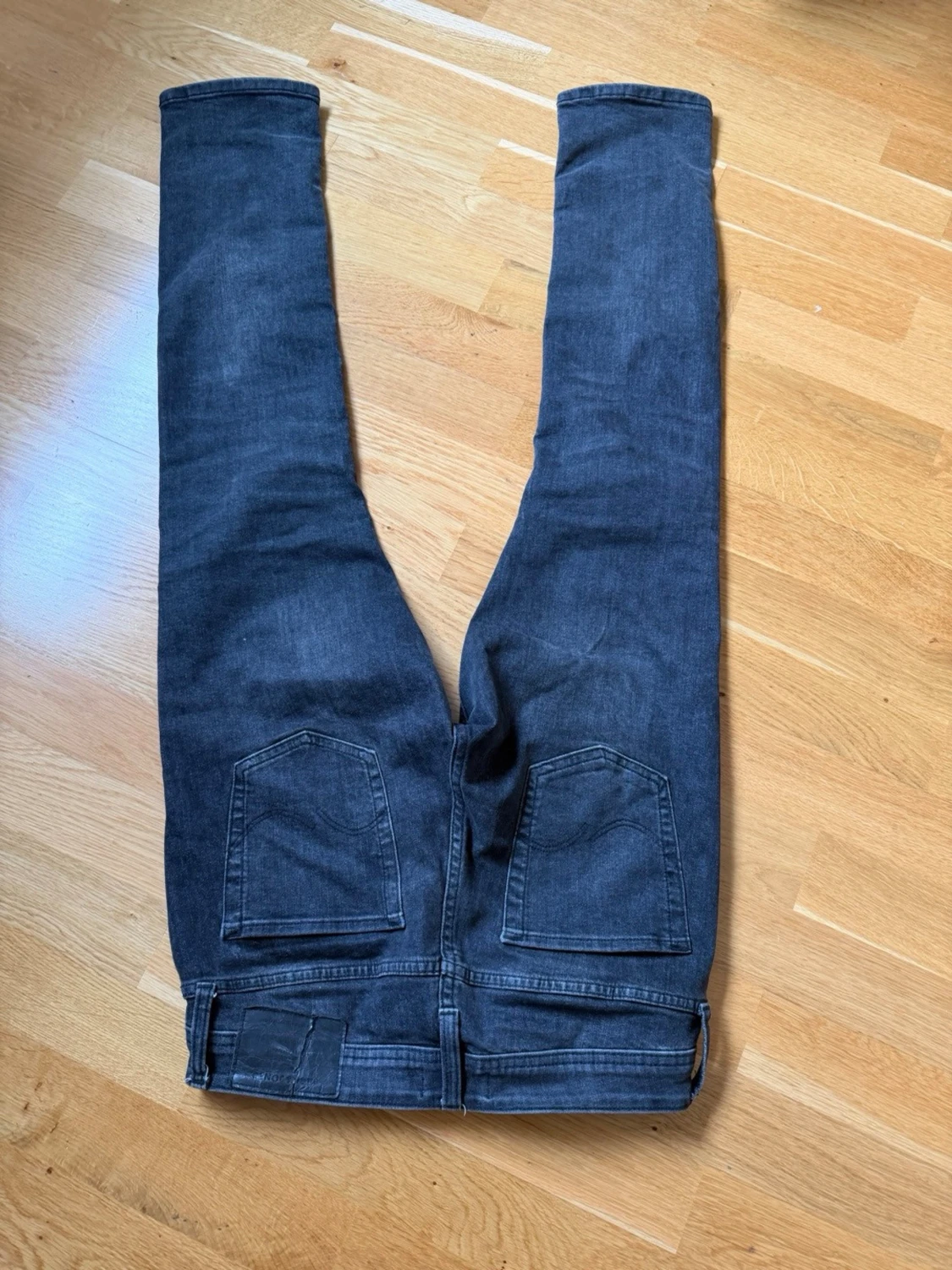 Svarta slim fit jeans - 3