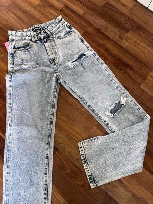 Missy empire jeans  - Helt nya, jättefina, aldrig använda