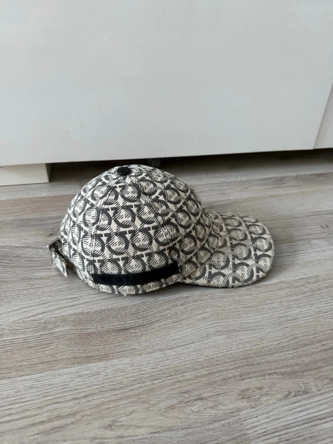 Salvatore ferragamo keps - 1