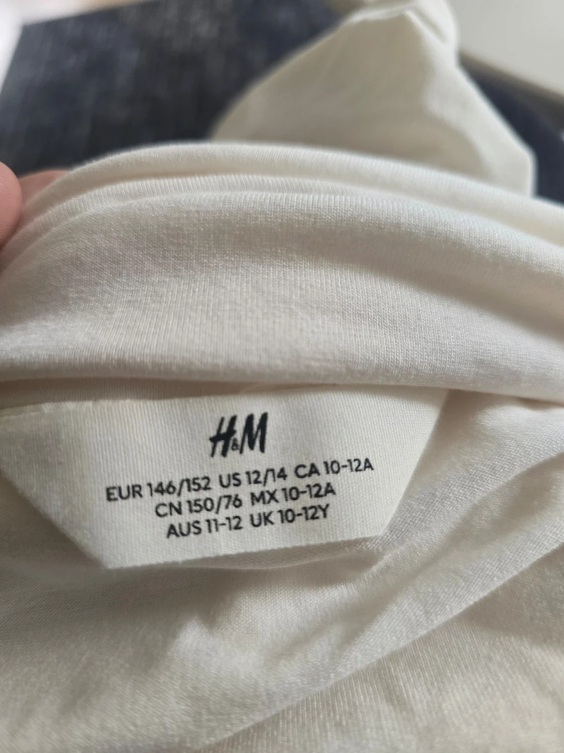 Vit offshoulder topp från H&M - 1