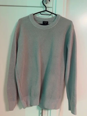 Beige sweater stickad strl S - Inga skador eller fläckar strl S