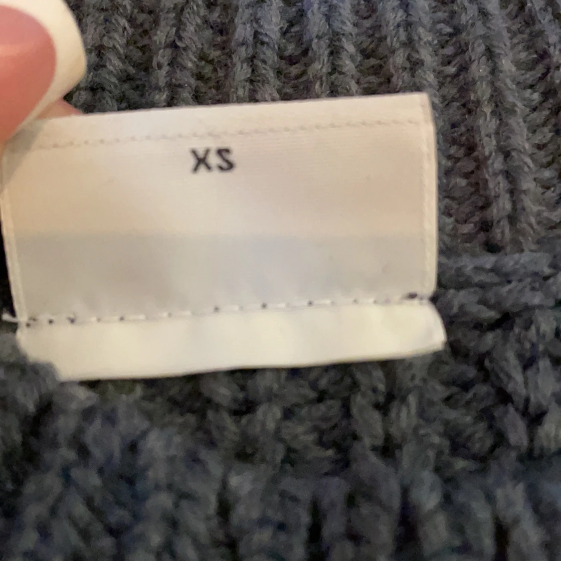 Stickad tröja storlek XS - 90