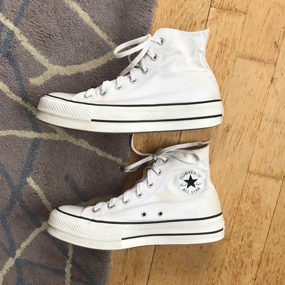 Platå converse köpta i Nice 2019 - 90