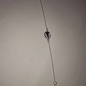 Äkta silver armband - Silver armband från Snö of Sweden. Oanvänt och nyköpt. Köptes för 299kr och säljs för 249kr, gratis frakt. 