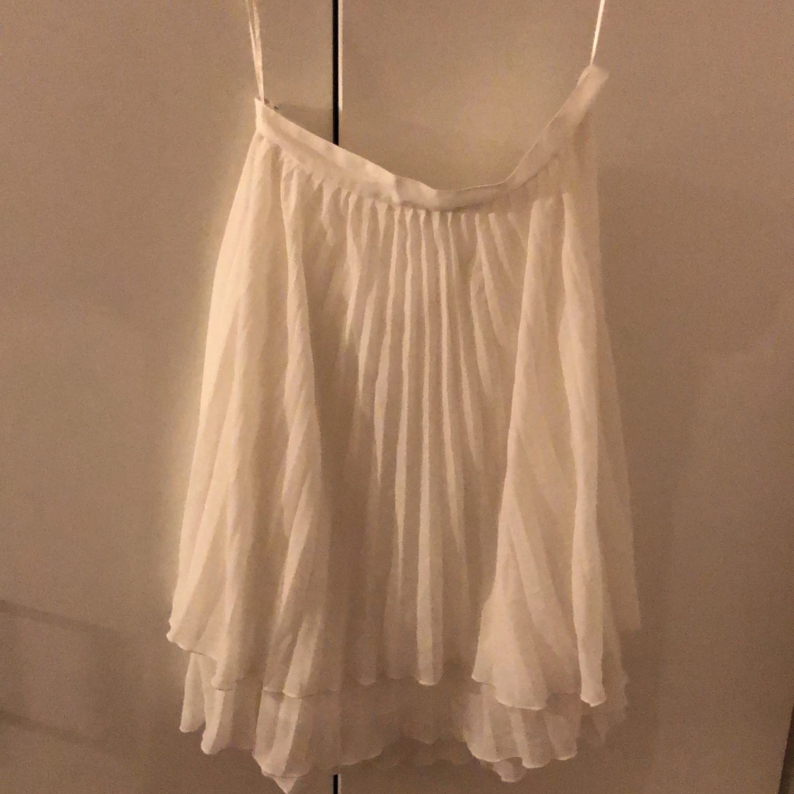Vit sommar kjol helt nytt  - 90