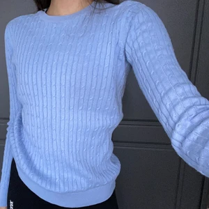 Blå tröja, S  - Suuuperfin tröja från CLUBXPRIS. Använd en gång❤️