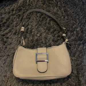 Väska  - Bra skick💜