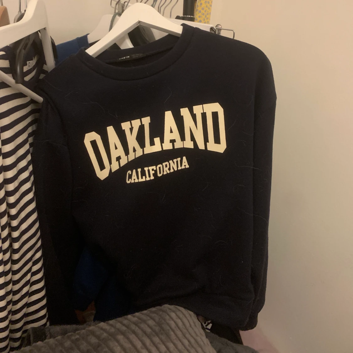 Super snygg sweatshirt! - 90