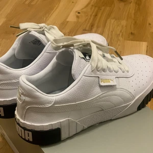 Puma skor - Storlek 38