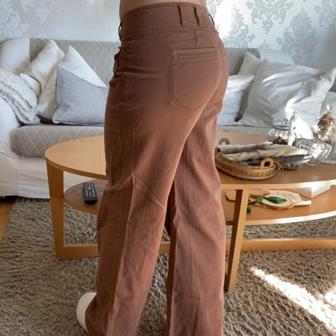 Bruna lågmidjade jeans  - 91