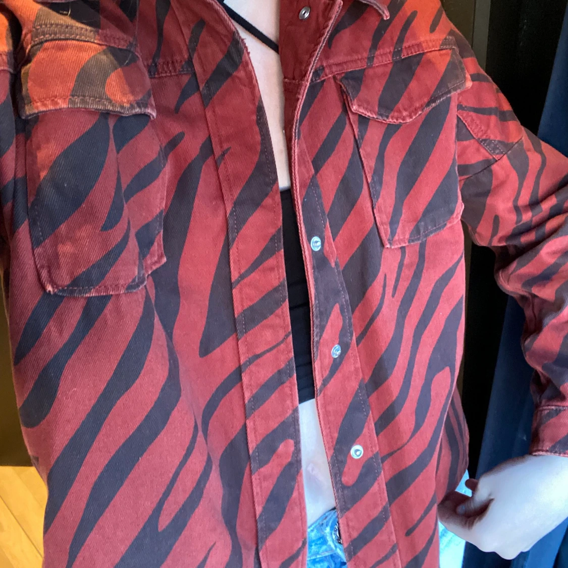 Röd zebrajacka - 90