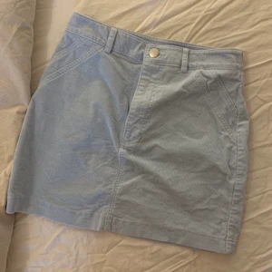 Kjol - Superfin Manchesterkjol från Forever21 som knappt är använd😍😍