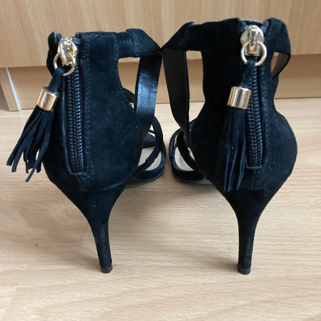 Steve Madden black heels  - 91