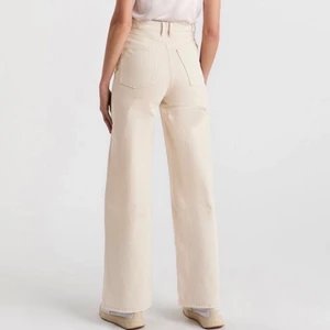 Jeans - Så fina beige jeans