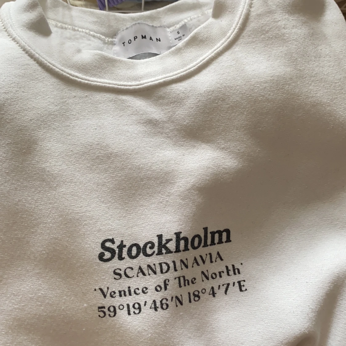 Vit tjocktröja - 91