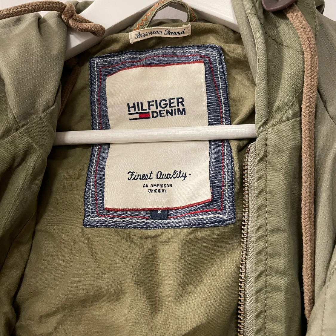 Tommy hilfiger jacka storlek s  - 90