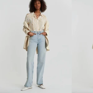 Jeans från ginatricot - Slit jeans från ginatricot, inte alls mycket använda 