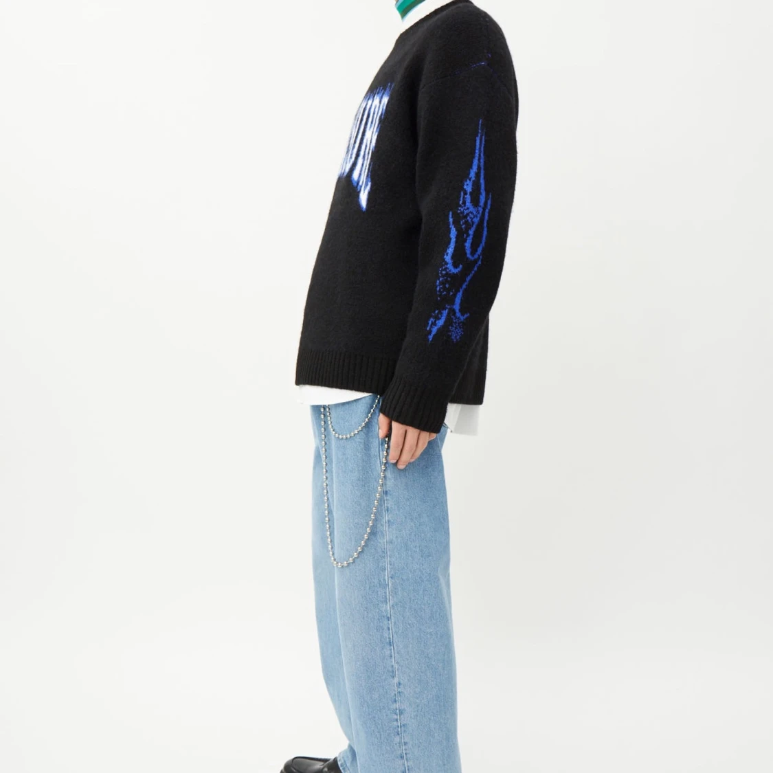 Stickad Svart tröja - 2