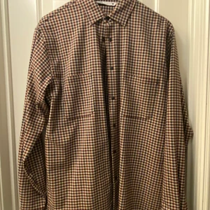 Overshirt Zara - En snygg overshirt från Zara. Köpt för ca ett år sen men helt oanvänd och i strålande skick. 