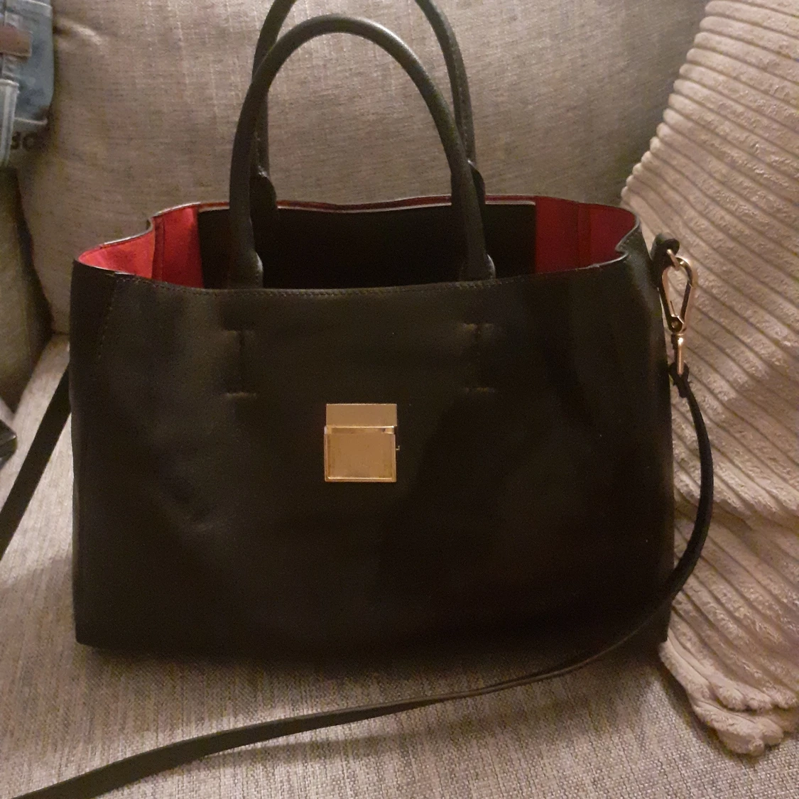 Svart handväska  - 90
