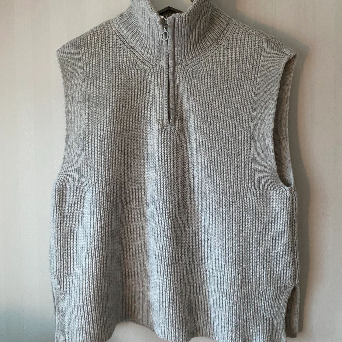 Väst med dragkedja  - 90