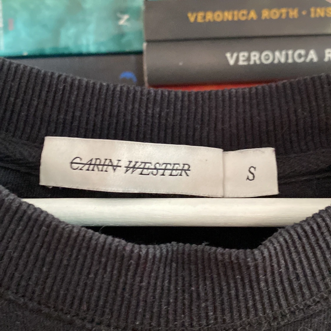 Svart sweatshirt  - 91