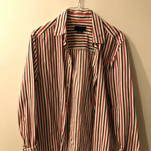 ZARA shirt - size S - Nice ZARA man shirt. Blue, red and white. Comfortable to wear and fits great! Very good condition too, no holes