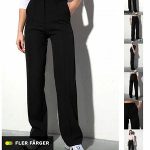 Populära Madlady kostymbyxor  - Säljer dessa fina kostymbyxor från madlady i strl XS. 
