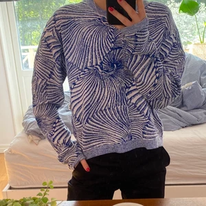 Baum und pfergarten - Tröja från Baum und pfergarten i nyskick. Jätteskön, unik och  snygg. Storlek S. Nypris: 1700kr. frakt tillkommer