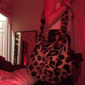 väska  - leopard väska❤️ hemma gjord 