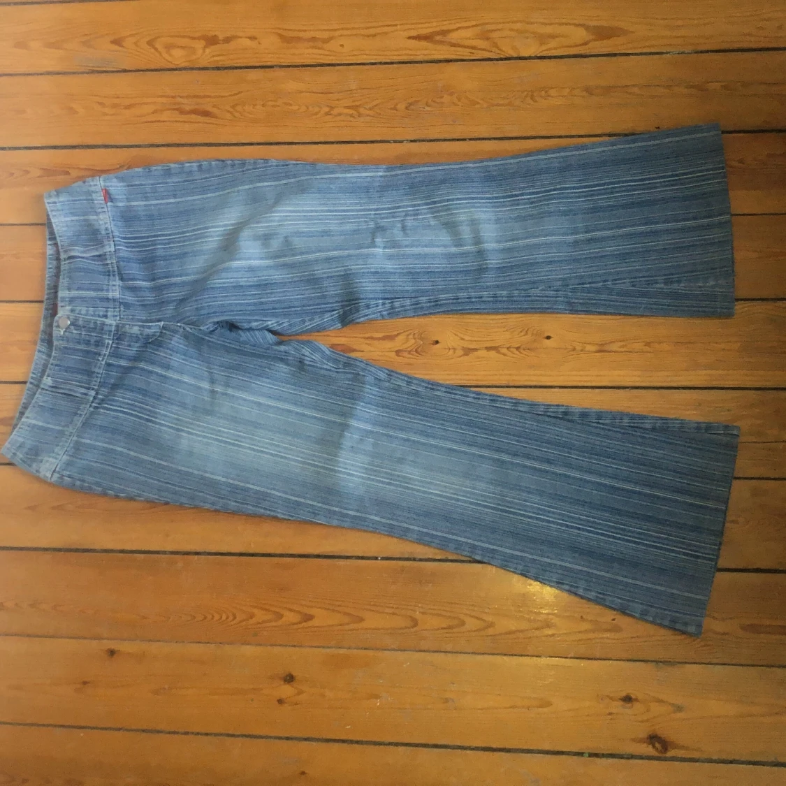 VM jeans, blå med vita ränder