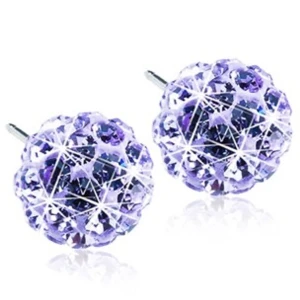 Nya örhängen - Helt nya örhängen, i en superfin lila färg. Fick i present men har aldrig kommit till användning och därav säljer jag dem 💜💜 