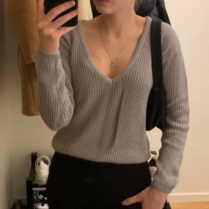 Stickad tröja NAKD - Stickad tröja från NAKD, knappt använd, mycket bra skick!