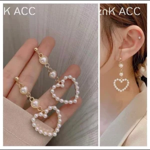 @earrings - I sell this very cutie new earrings and this is made in Korea. So dm me if u are intrested🤩😉