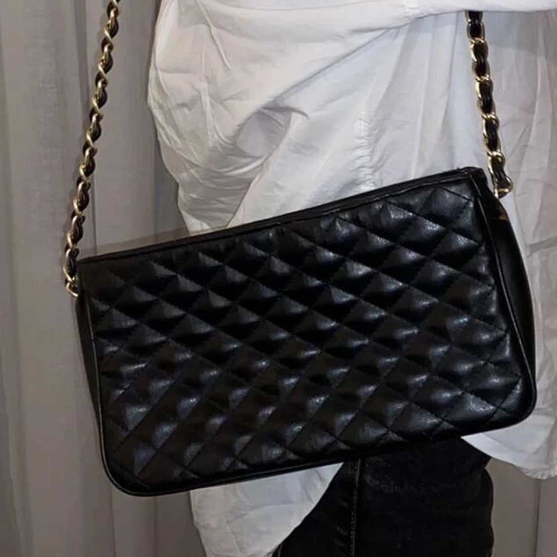 Svart axelväska - 91