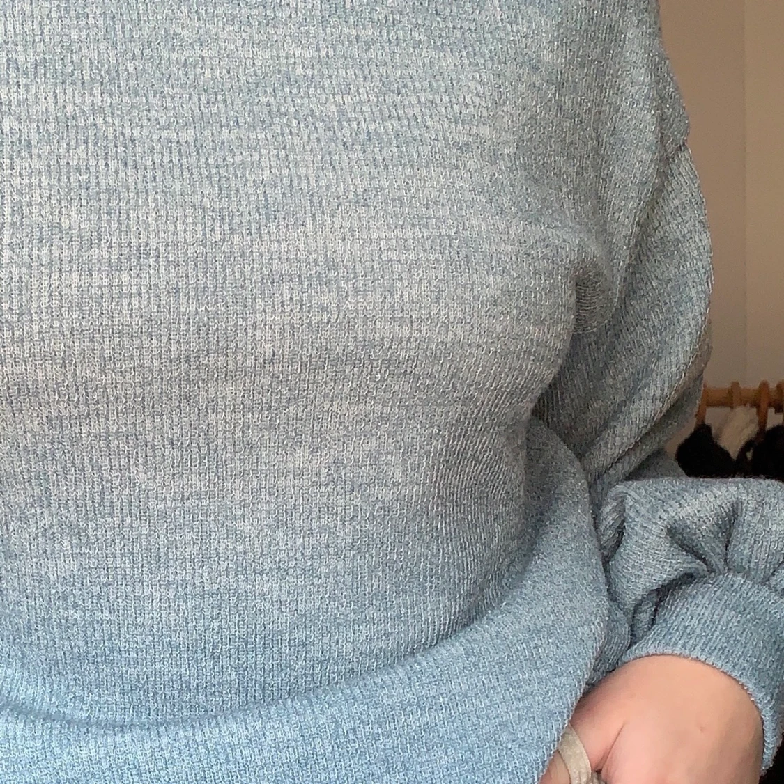 Stickad blå-grå tröja - 91