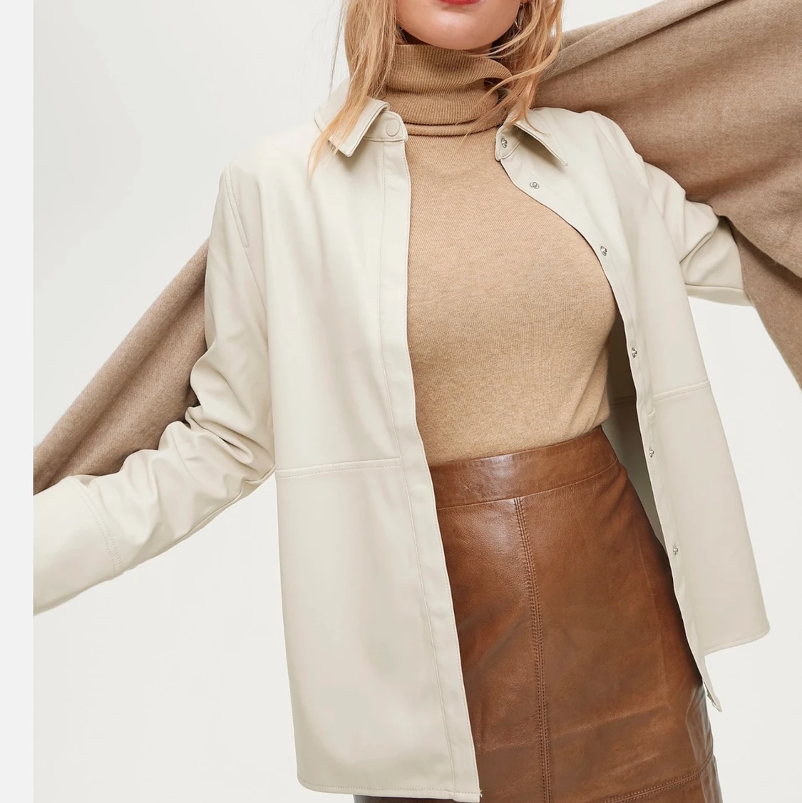 PU skirt- Gina Tricot - 90